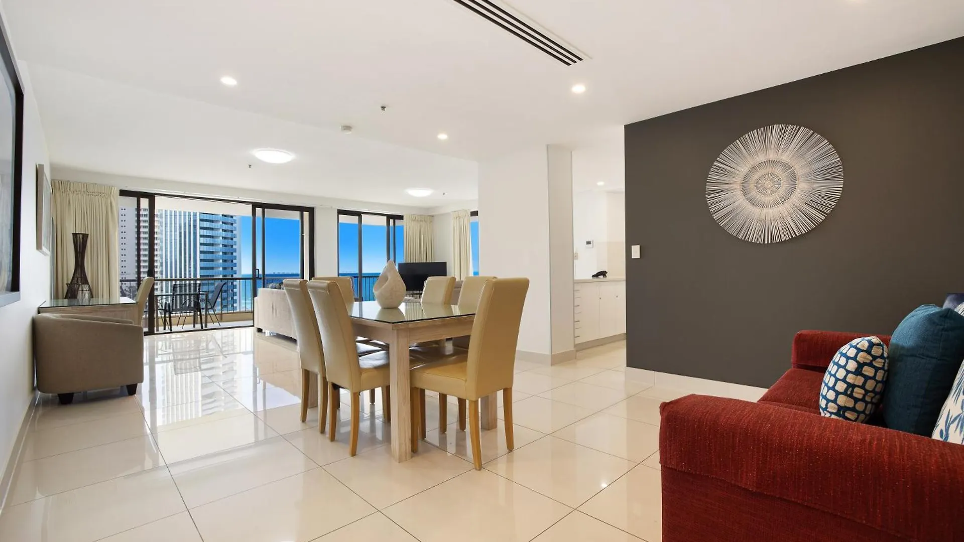 Paradise Centre Apartments Managed By Gchs Gold Coast