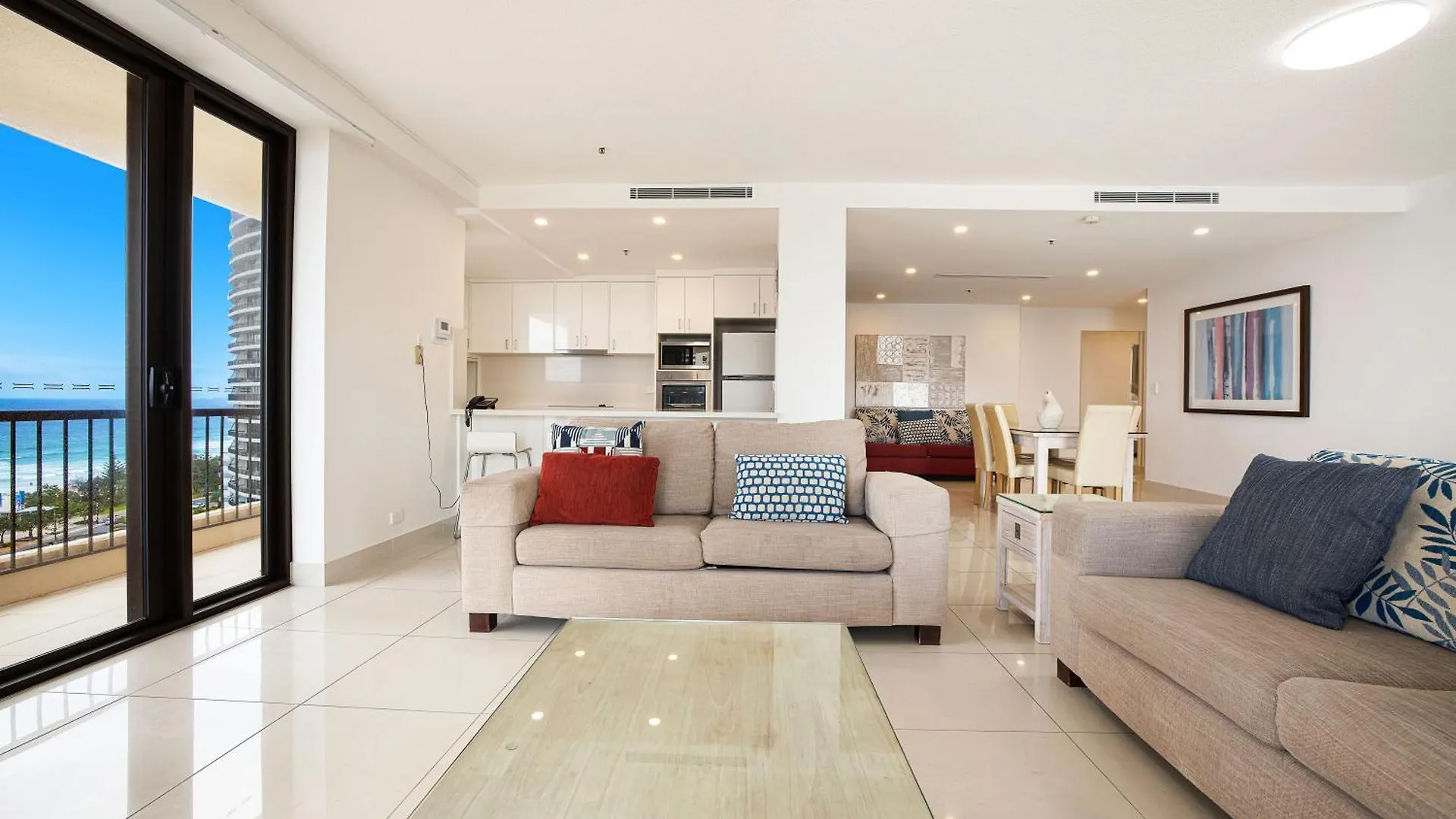 Paradise Centre Apartments Managed By Gchs Gold Coast