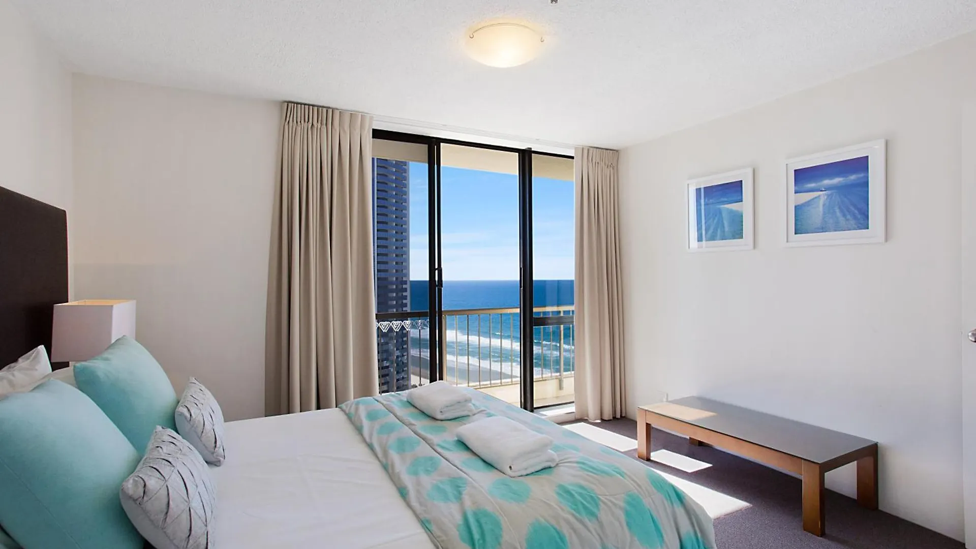 Paradise Centre Apartments Managed By Gchs Gold Coast